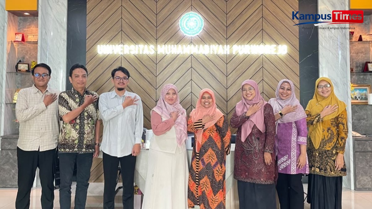 Dosen Prodi Psikologi UMPwr bersama Nara Sumber